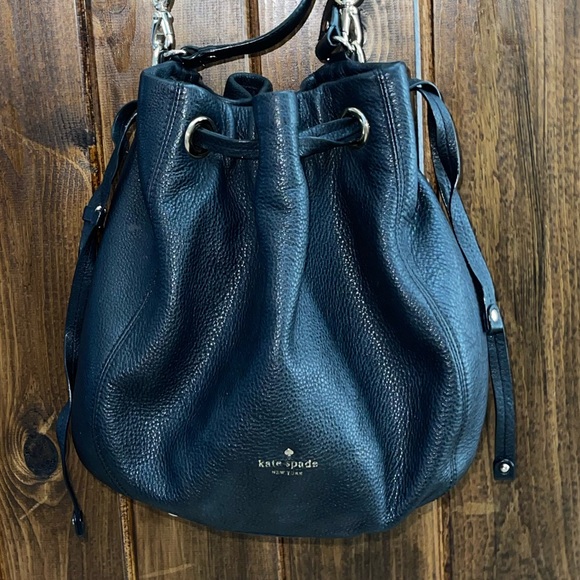 Kate Spade Vivian Bucket Bag - Picture 2 of 12